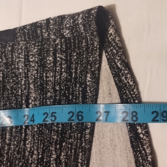Woman's Sweater/long sleeve Style & Co. Size: L Color: Blacks & Gray's - Picture 7 of 11